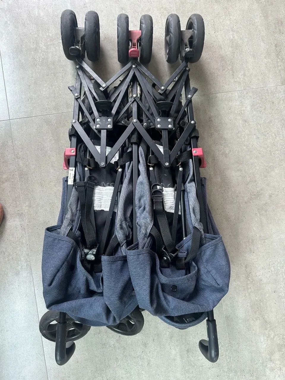 Carrinho de Bebê Duplo Fisher Price - Foto 3