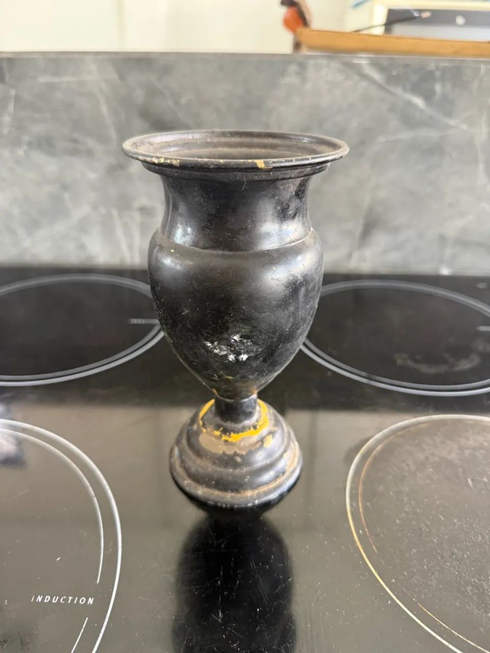 Vaso Decorativo de Metal Preto - Foto 4