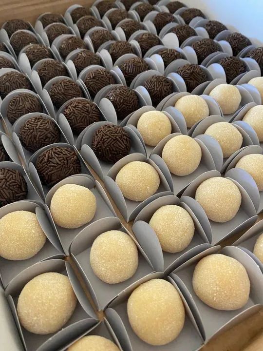 Cento de salgadinhos e docinhos para seu evento  - Foto 4