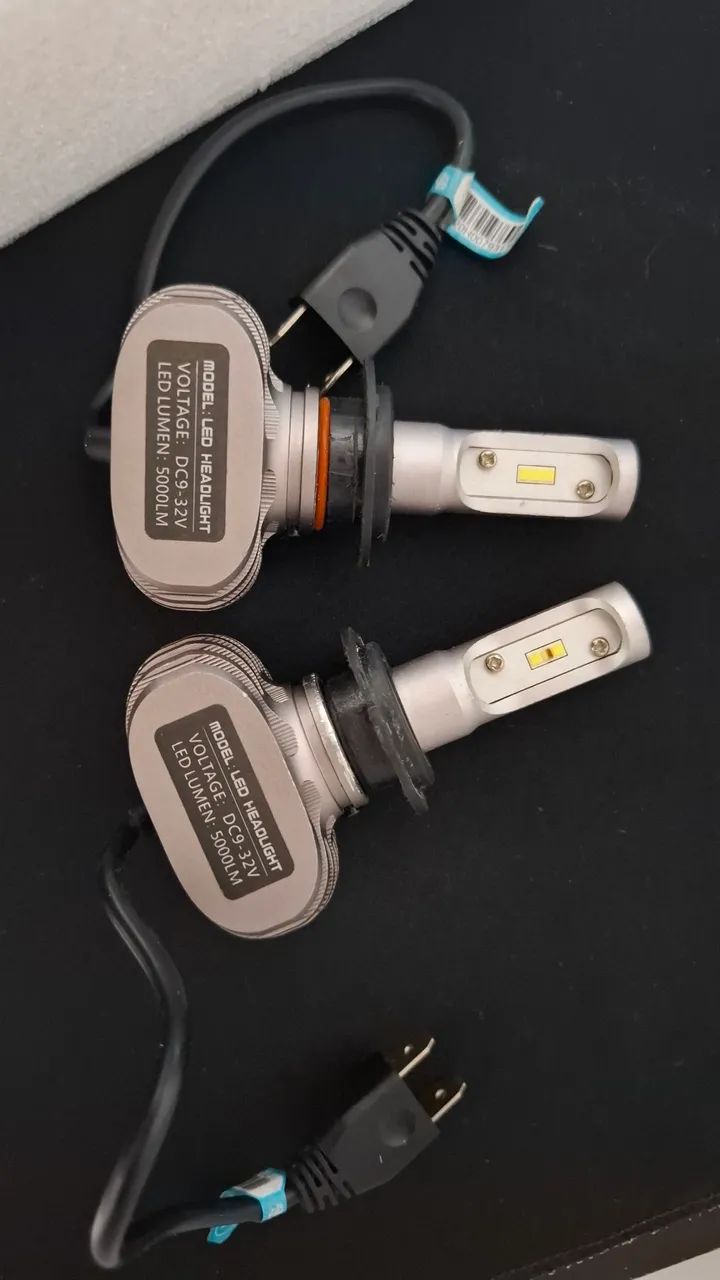 Lâmpadas H7 uma com defeito SHOCK

Klight