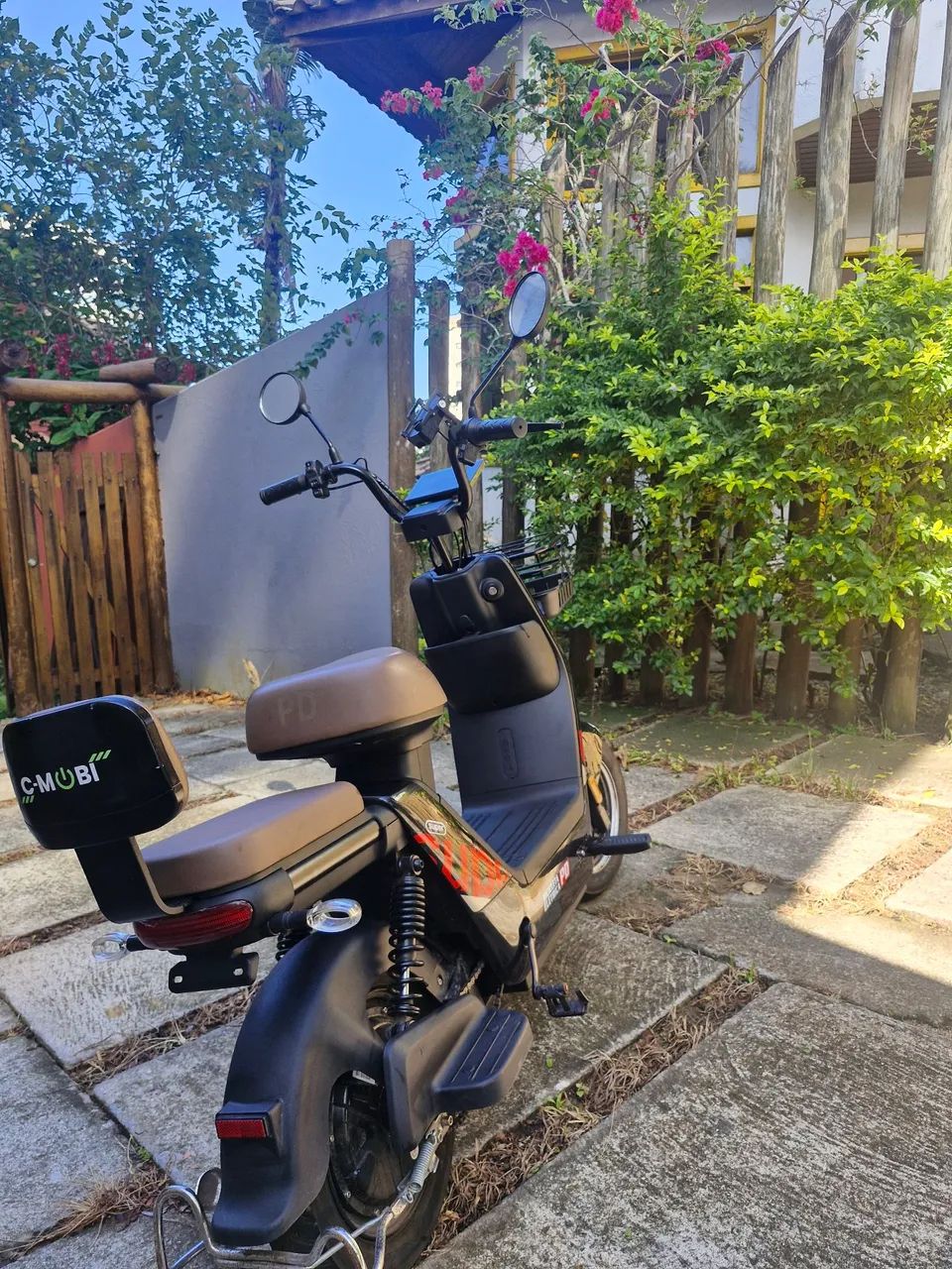Scooter Elétrica Mobi - 2 meses de uso - Foto 3