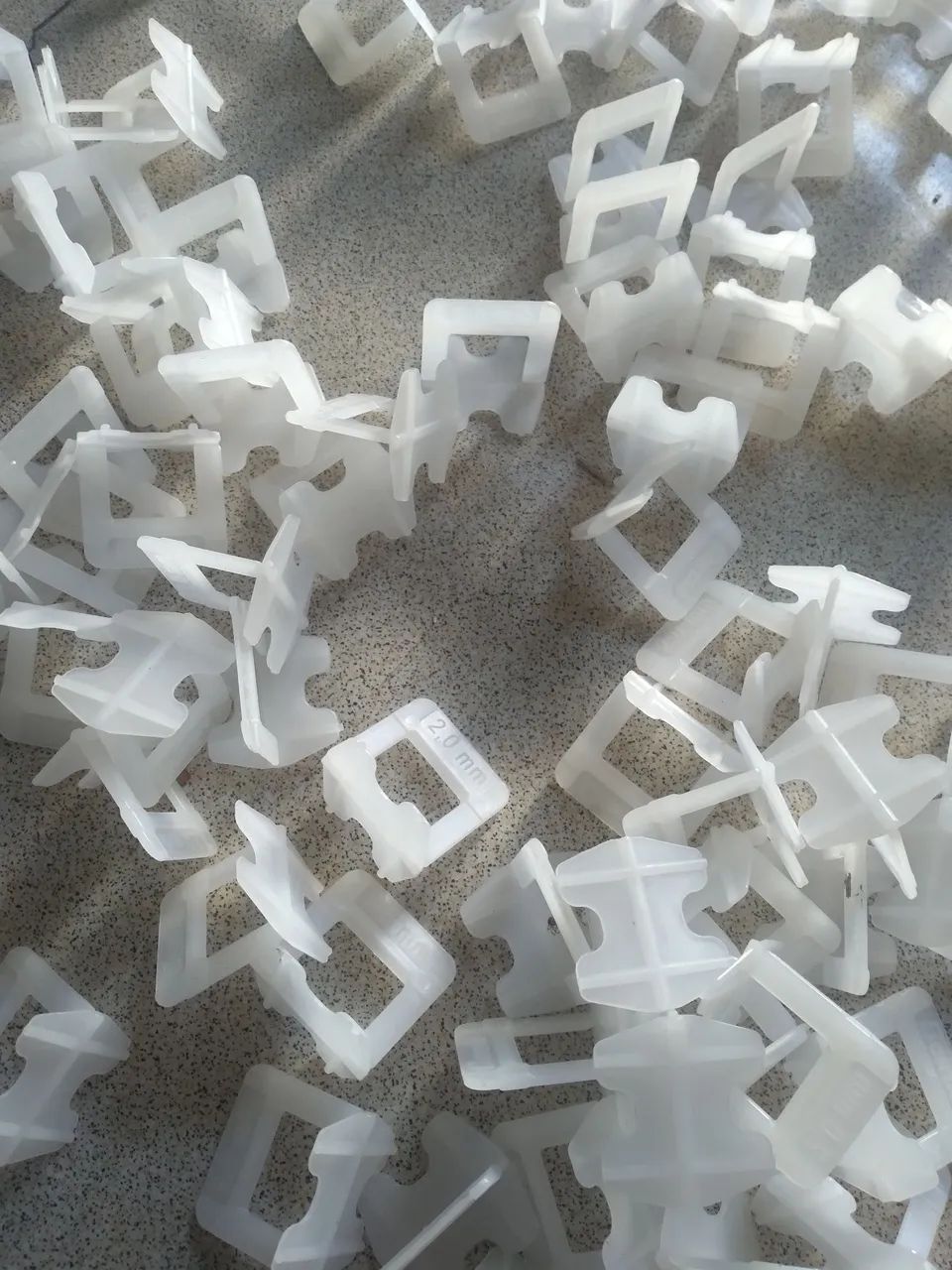 Clips Niveladores para Pisos e Revestimentos - Foto 2