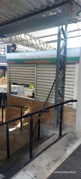Alugo ou vendo loja na José Avelino, 200. Galpão moda mix, ao lado do estacionamento  - Foto 3