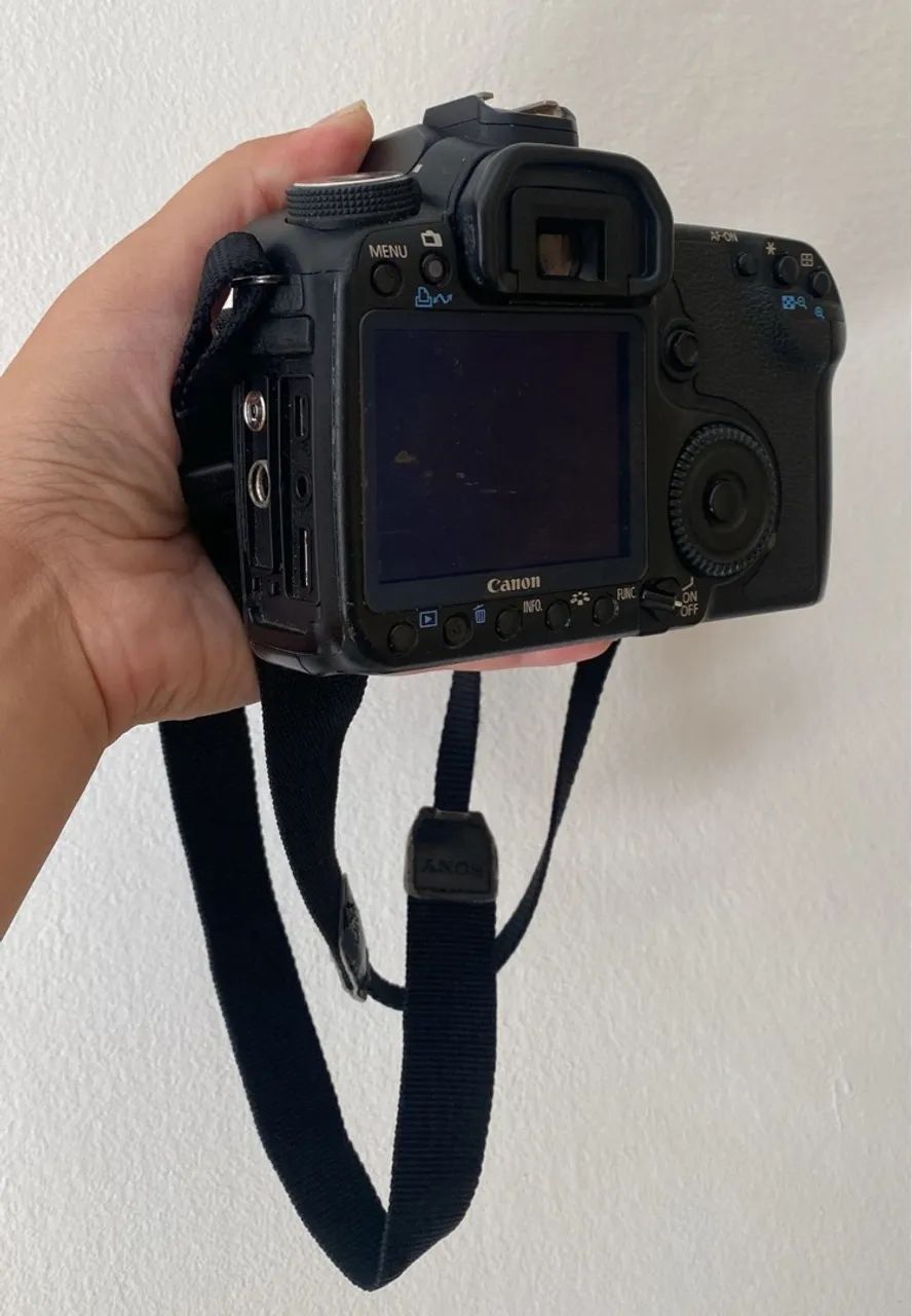 Troco 50D por outra ou vendo - Foto 2