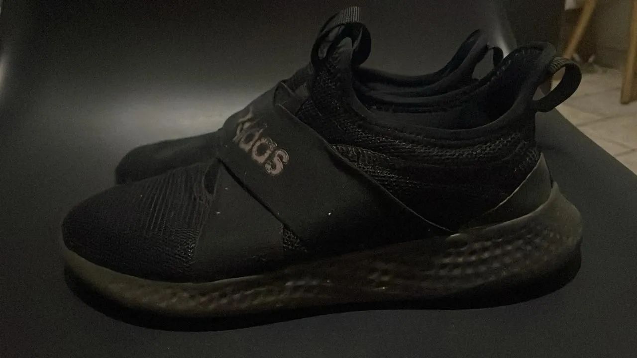Tênis Adidas - 37 - Foto 3