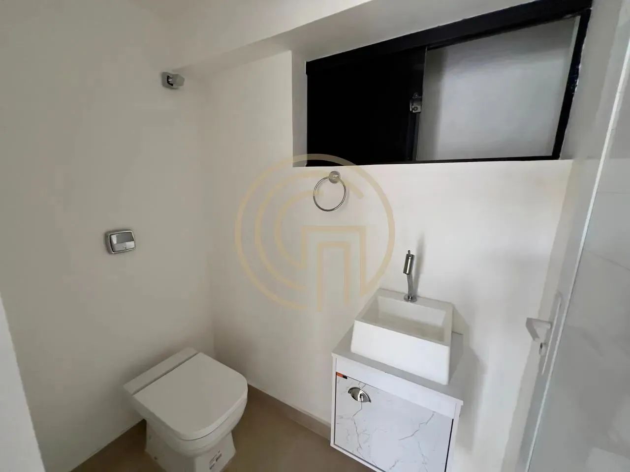 Sala comercial com mezanino  25 m², pronta para uso! - Foto 3