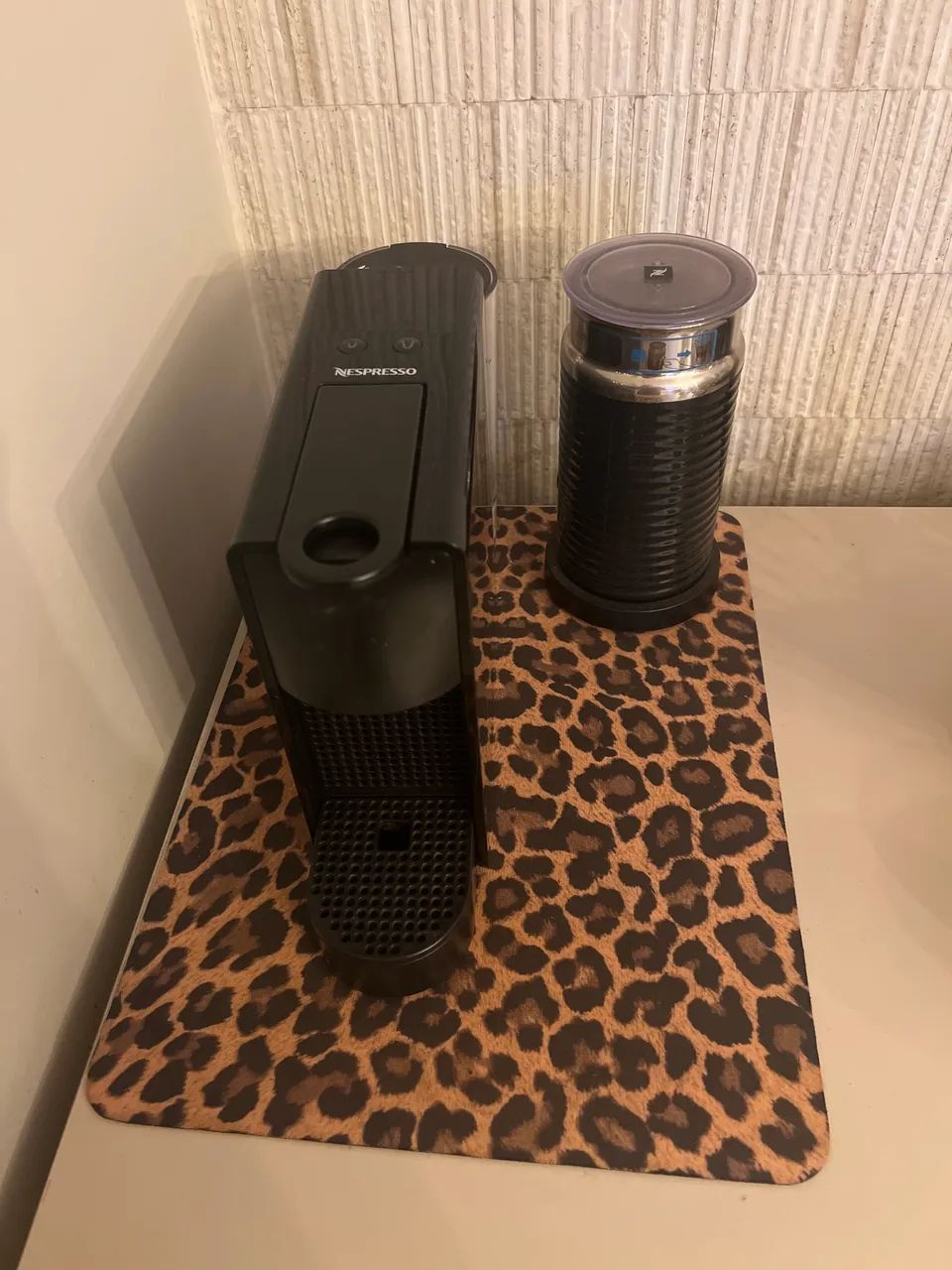 Cafeteira nespresso essenza Utensílios Para Cozinha