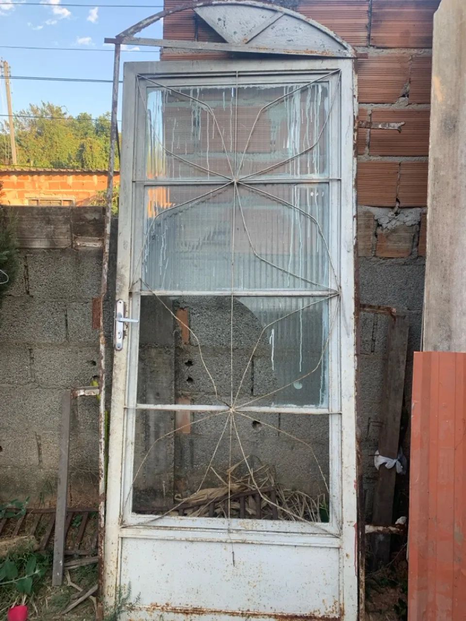Porta 465528537073602562