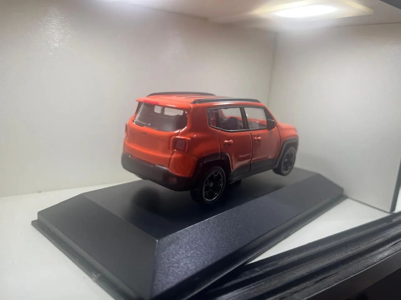 Miniatura Carros Clássicos Jeep Renegate - Foto 3