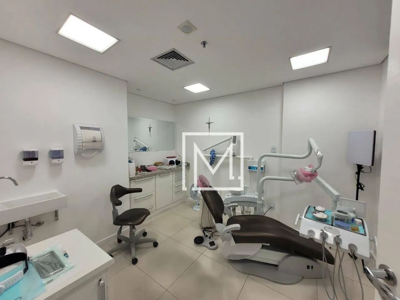 SALA CONJUGADA PREPARADA PARA ATENDIMENTO NA ÁREA DA SAÚDE - Foto 5