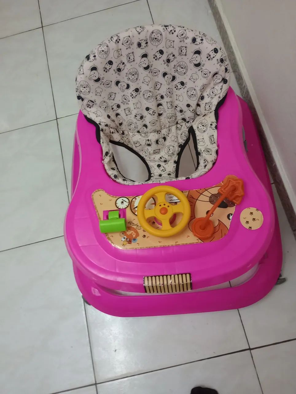 Andador Infantil Rosa com Atividades - Foto 3