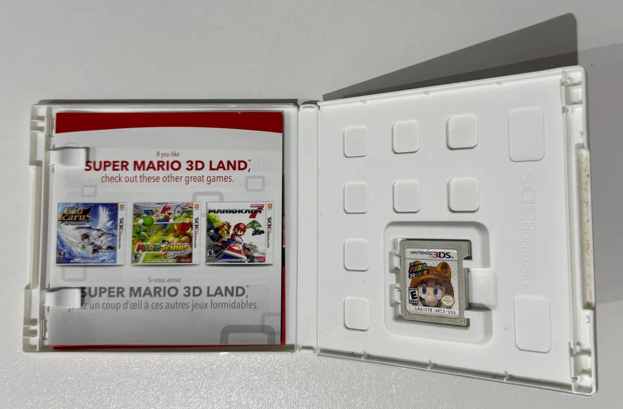Jogo Super Mario 3D Land CIB Para Nintendo 3DS - Foto 3