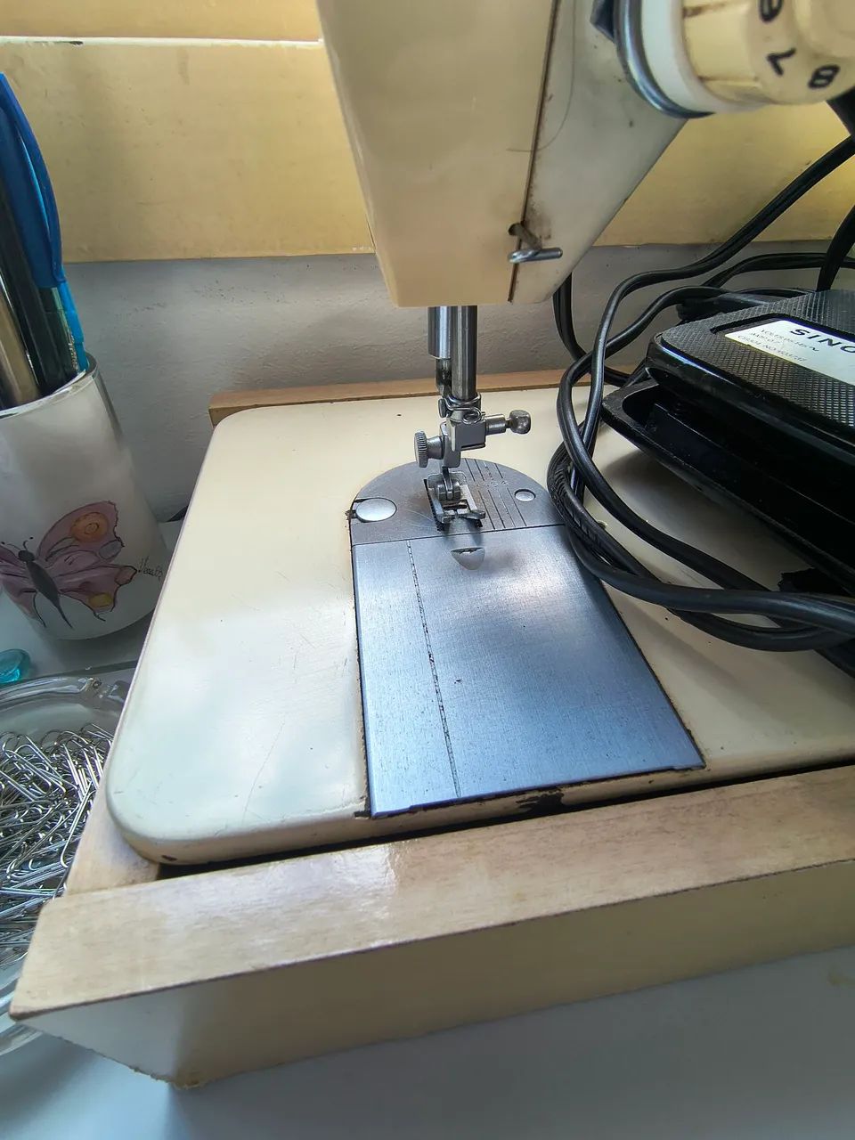 Máquina de costura  - Foto 2