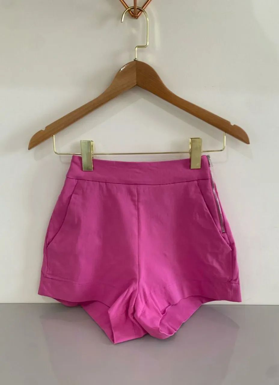 Shorts rosa feminino com zíper