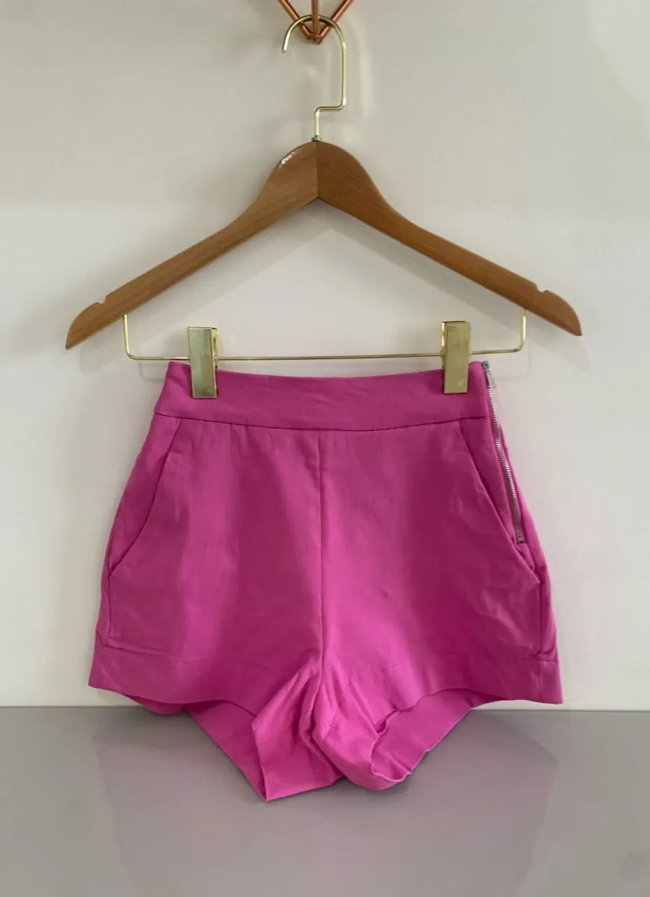 Shorts rosa feminino com zíper