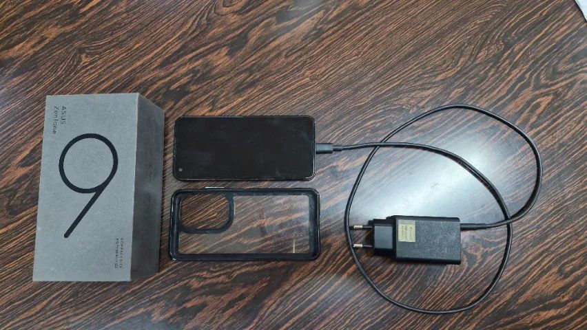 Celular Asus Zenfone 9
