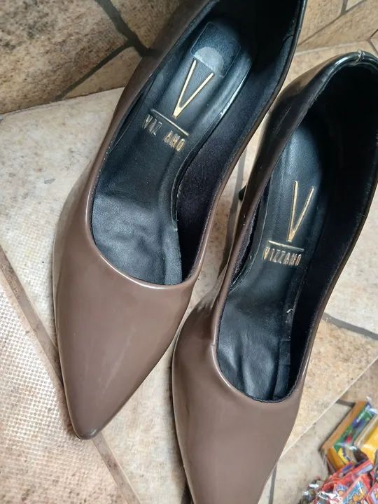 Sapatos de Salto Alto 7cm Marrom e preto dual collor), n 35 Vizzano - Foto 5