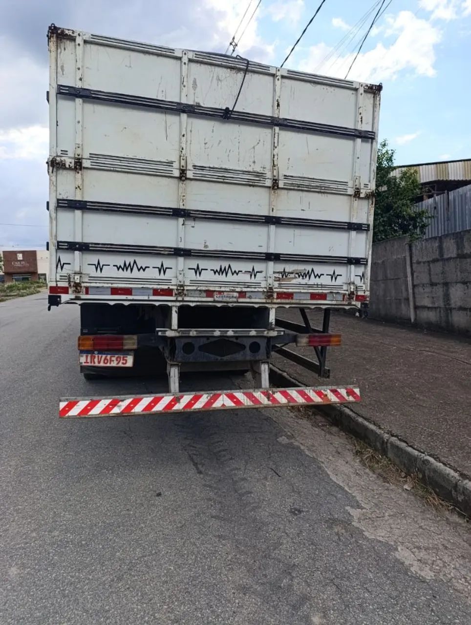 Atego Teto Alto, cabine leito - Foto 2