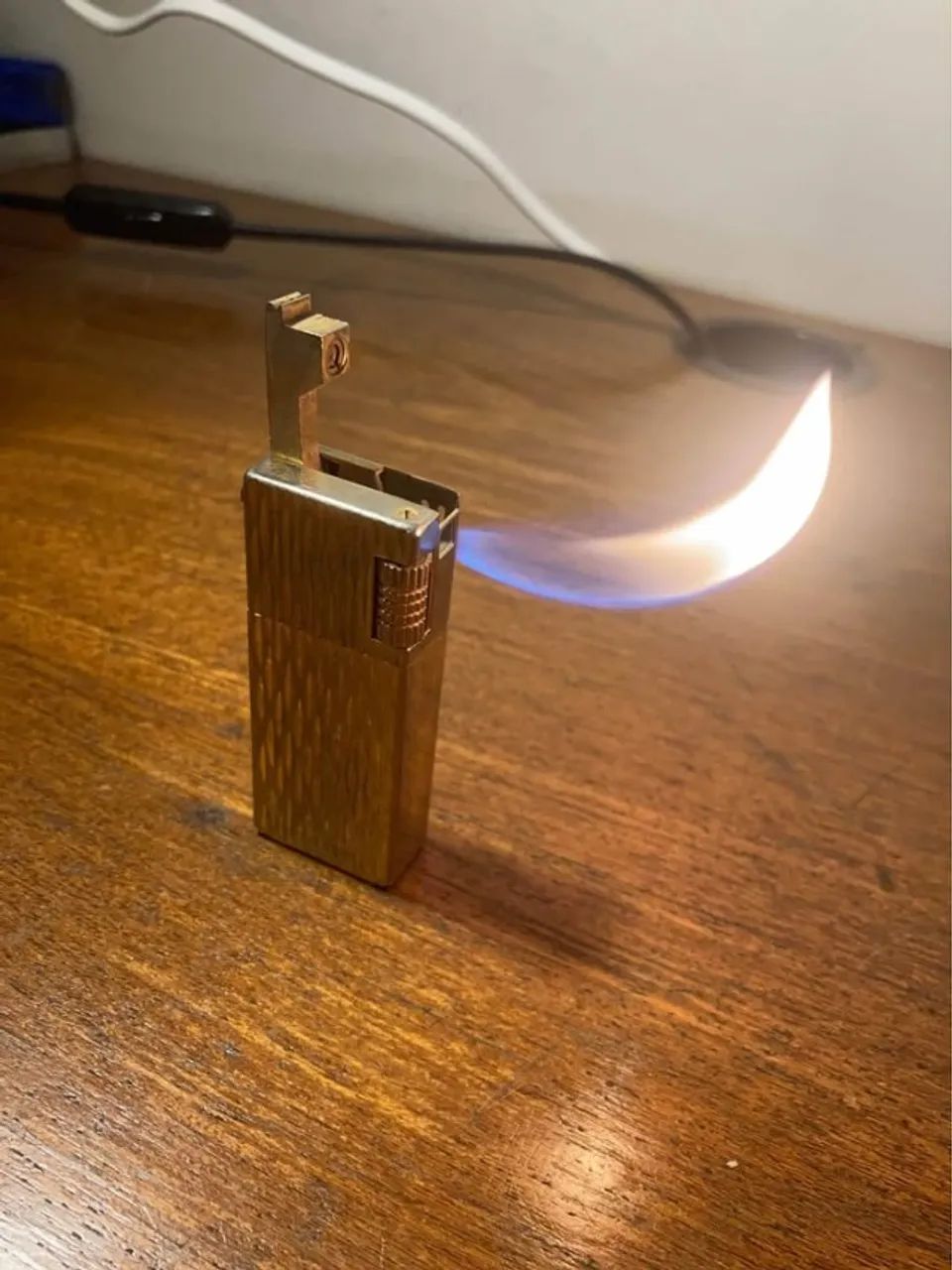 Isqueiro Dourado Vintage a Gás  - Foto 6