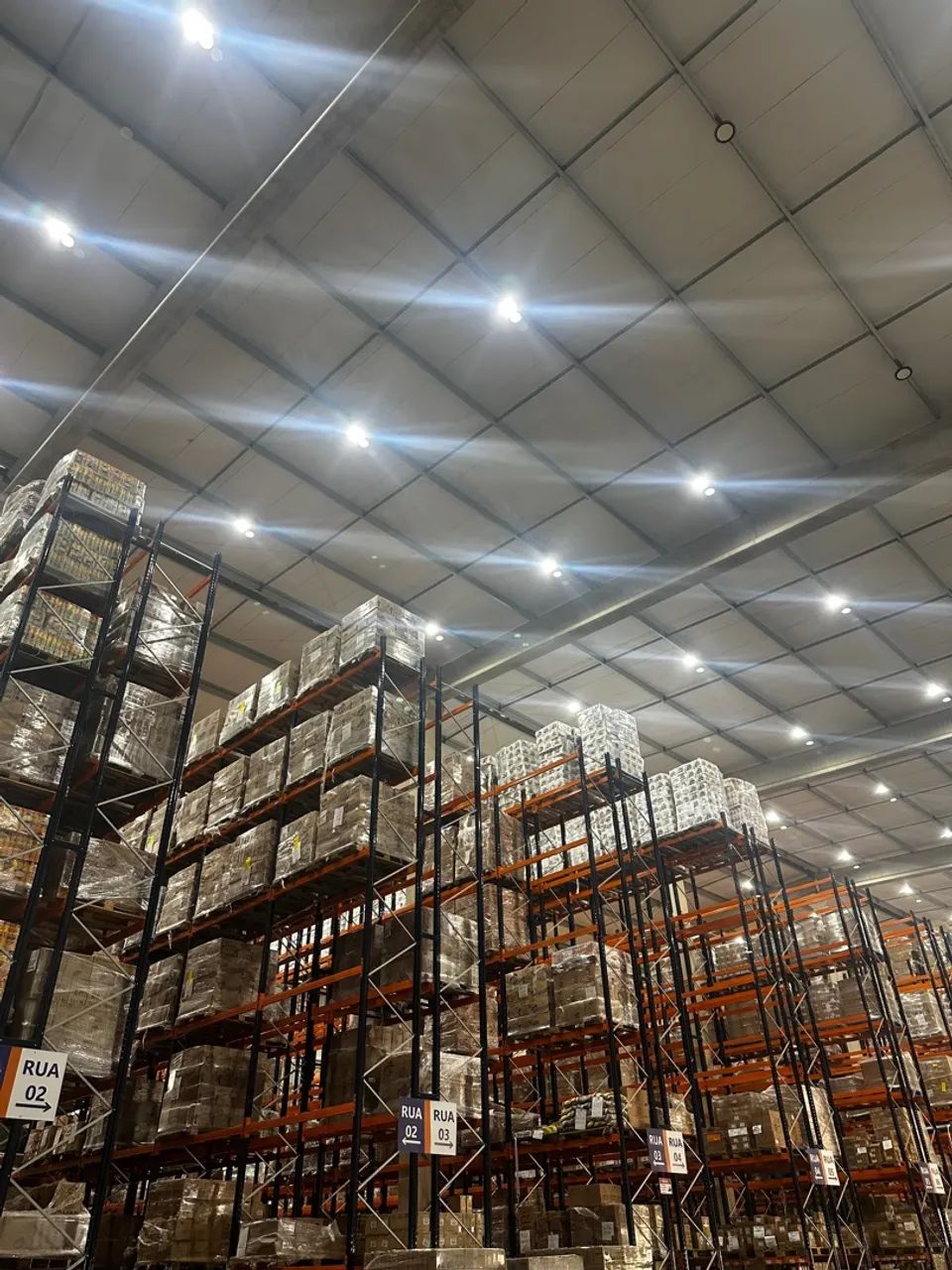 Galpão 600m2  900m2  1.500m2  1.800m2  2.000m2 - Foto 6