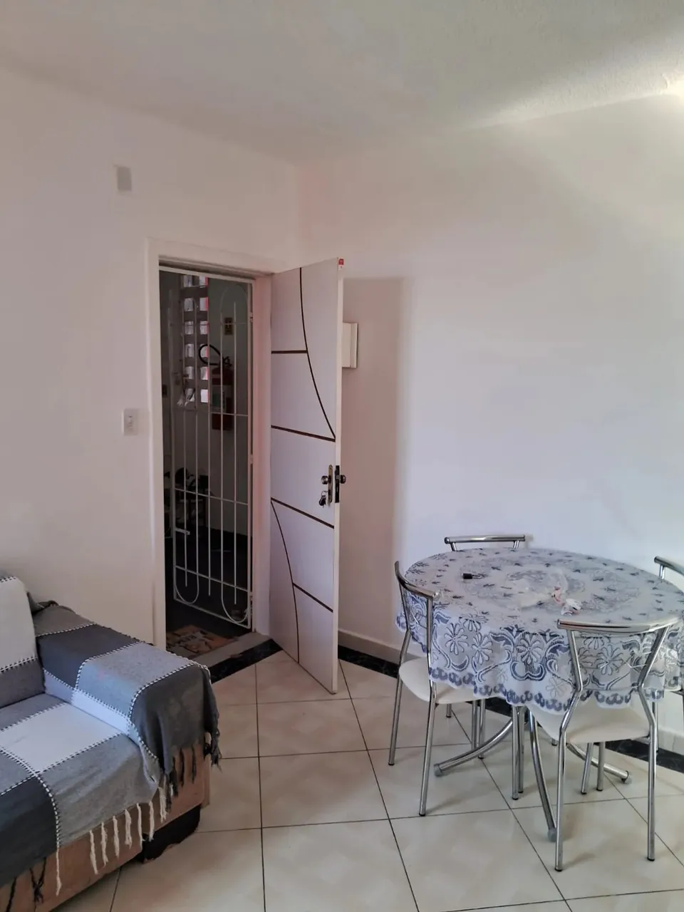 Imóvel para venda possui 45 m2 com 2 quartos Cond Belo Jardim em Nova Brasília - Salvador