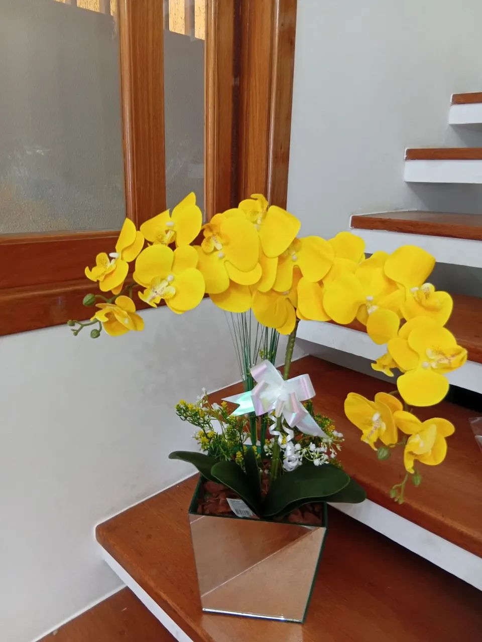 Orquídea artificial em vaso de vidro - Foto 3