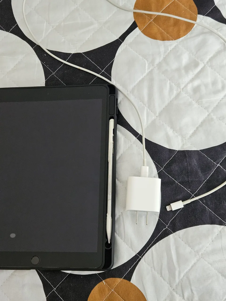 iPad 9 64GB com Caneta Rock e Carregador