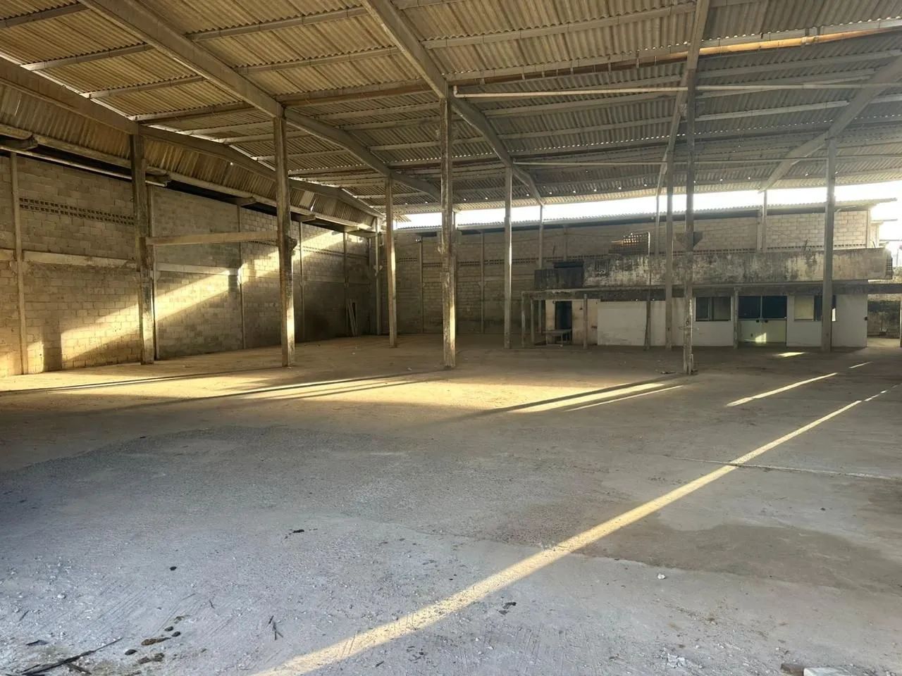 ALUGA-SE galpão em CABEDELO! - Foto 2