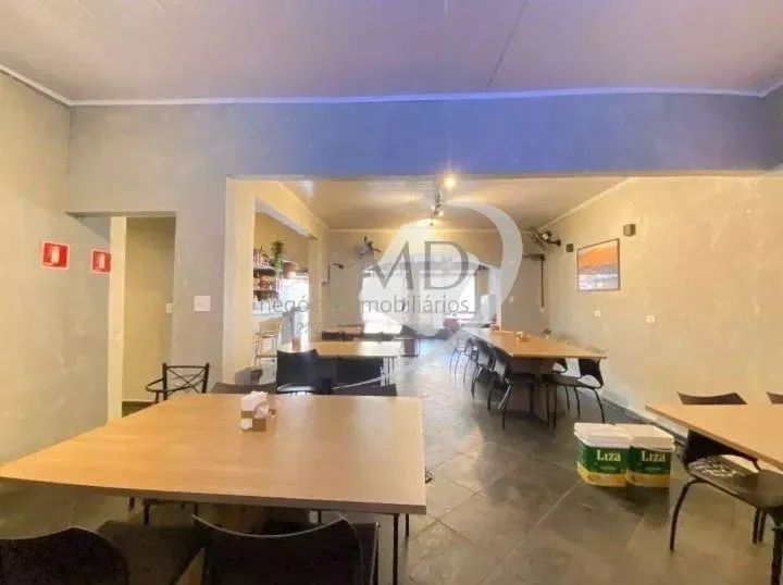 CASA RESIDENCIAL COM 2 QUARTOS FUNDOS - RESTAURANT - Foto 3