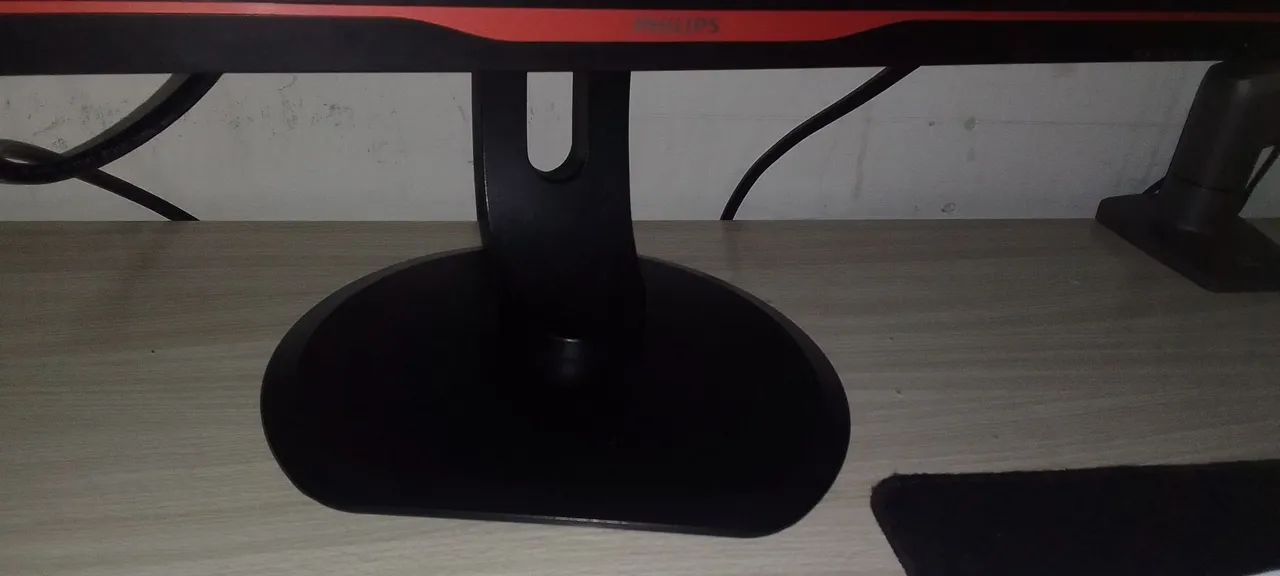 Monitor Gamer Philips 144hz 1ms - Foto 3