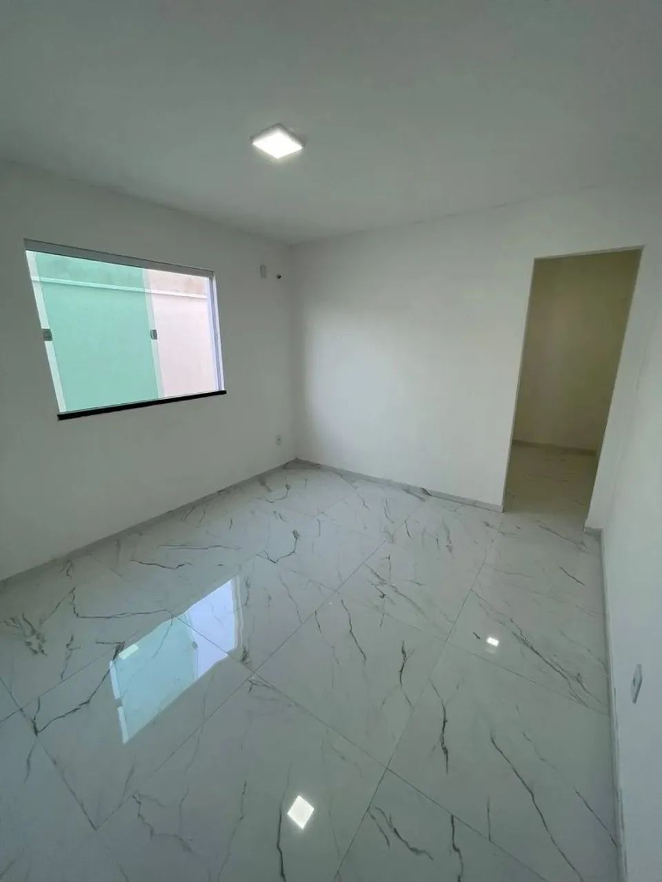 casa plana com 3 quartos suite com closet e pe direito duplo - Foto 6