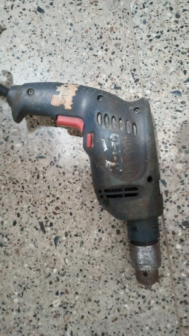 Furadeira Bosch