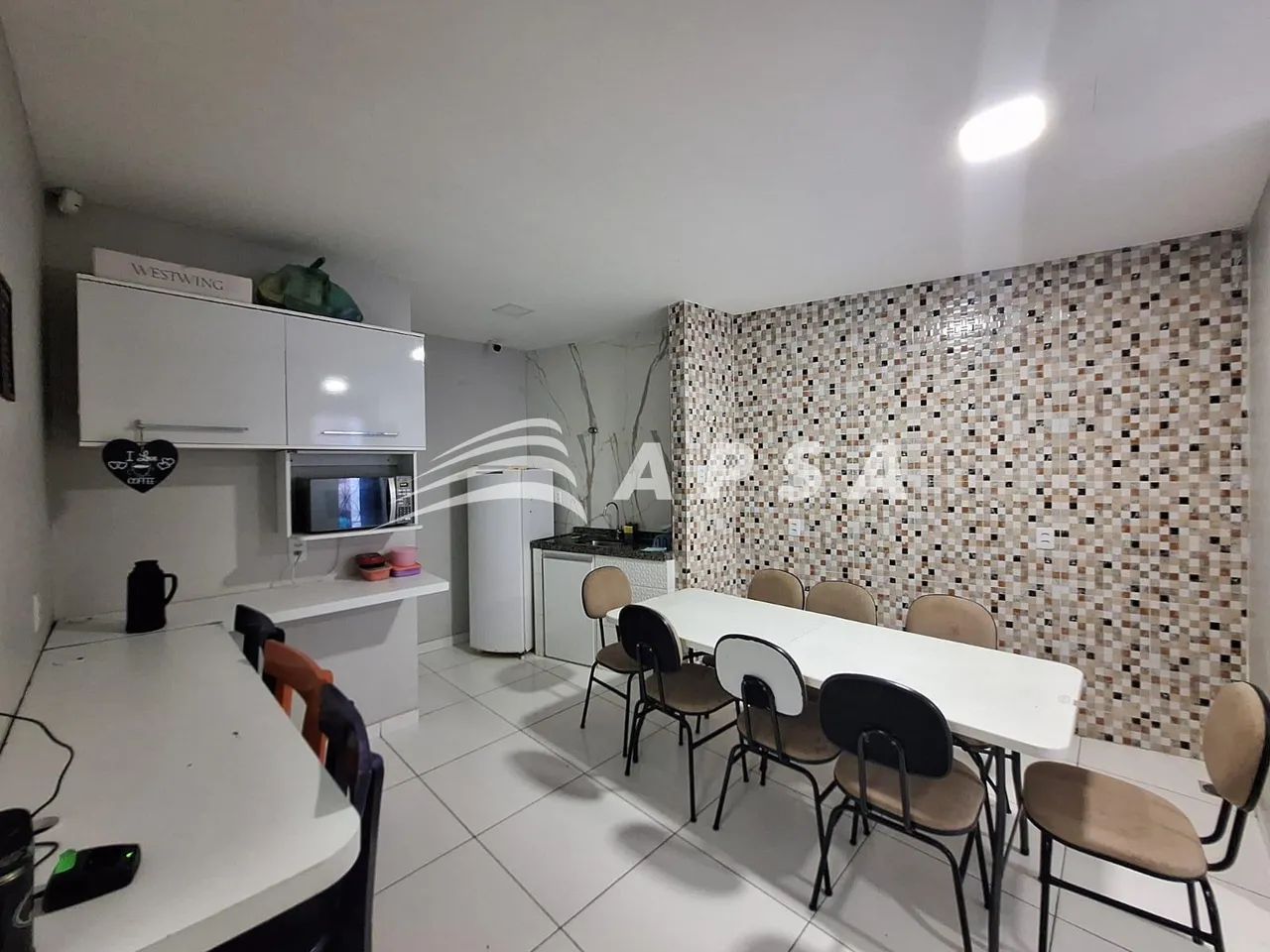 SALA COMERCIAL COMPLETA NA AV. CARAPINIMA. ALUGO EXCELENTE SALA COMERCIAL, IDEAL PARA PROF - Foto 3