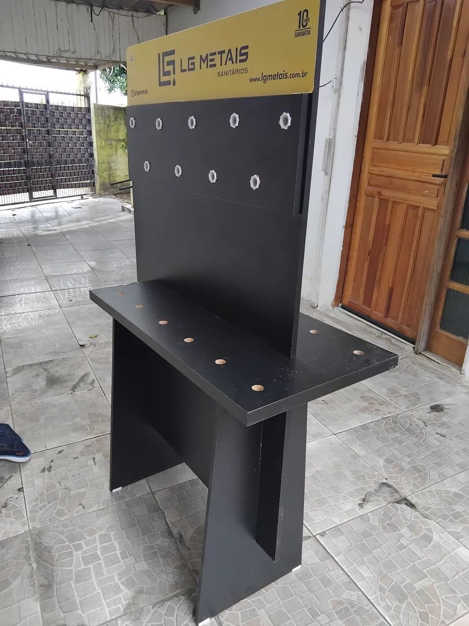 Faucet Display Stand64962160465795122