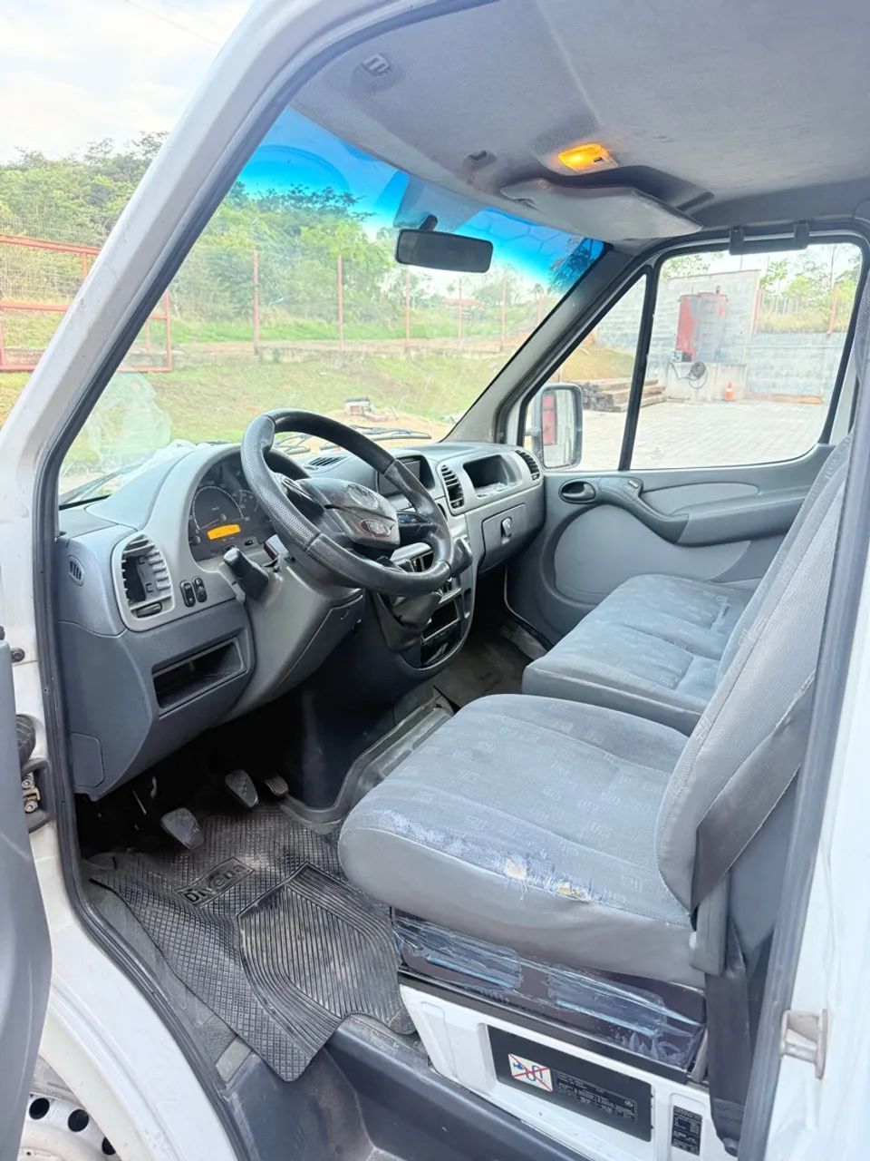 Sprinter 313 baú  - Foto 12