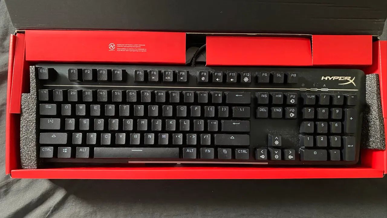Teclado Mecânico HyperX Alloy MKW100 - RGB Red Switch - Foto 2