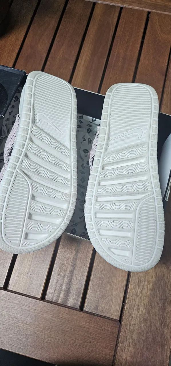 Chinelos Nike Benassi Duo Ultra SLD/Pigalle - Foto 3