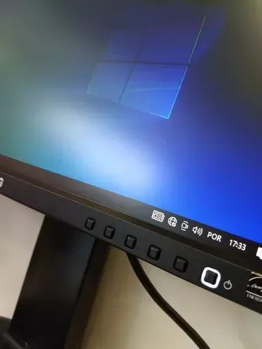 Monitor De 19 Polegadas LG/Positivo Led Com Garantia E Nf-e com Base - Foto 2