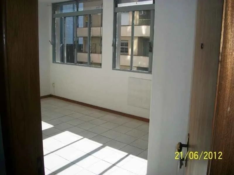 Escritório para Alugar no Centro Histórico com Área de 22 m² disponível para locação - Foto 2