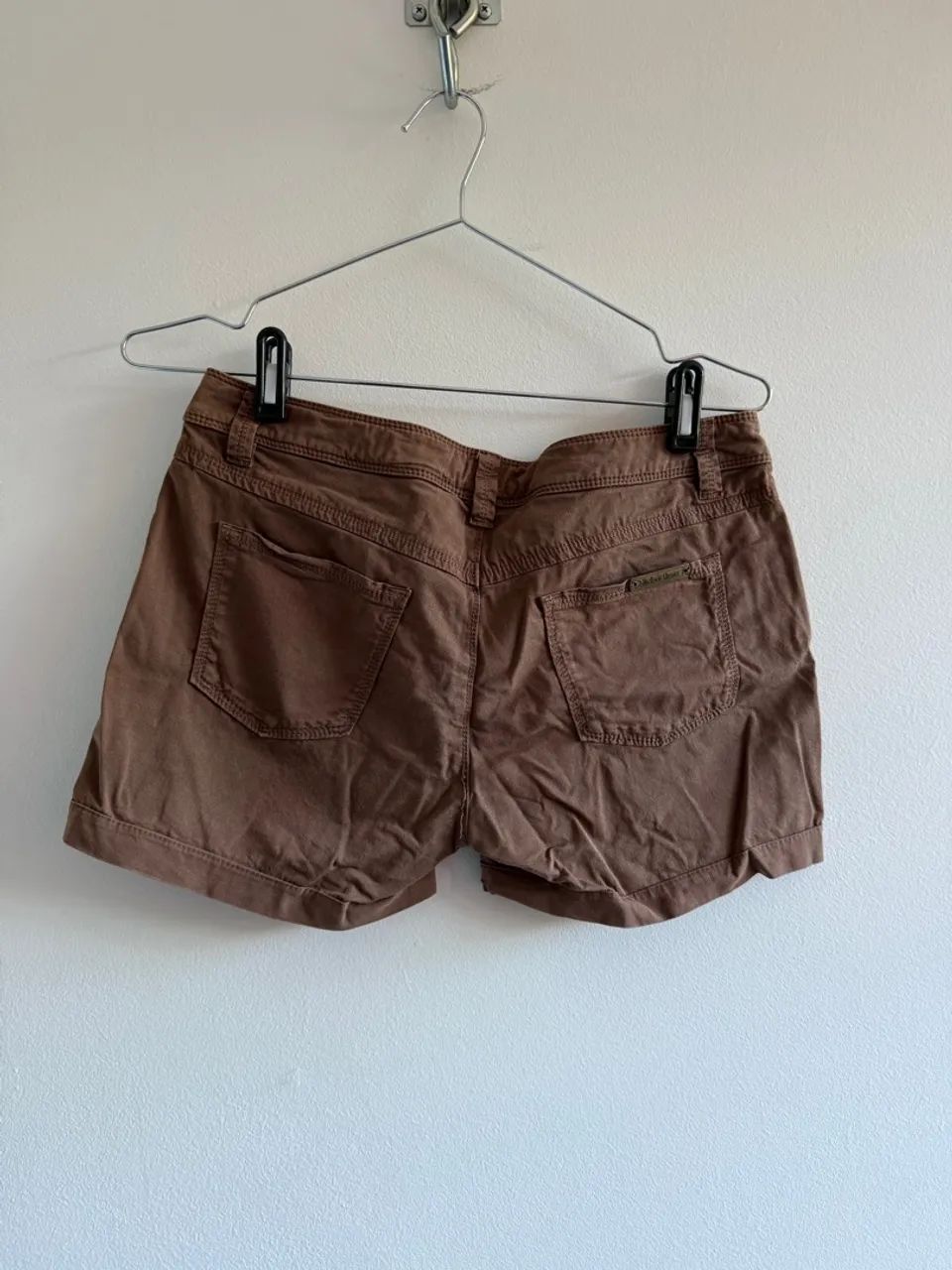 Shorts marlboro Feminino Marrom - Foto 2