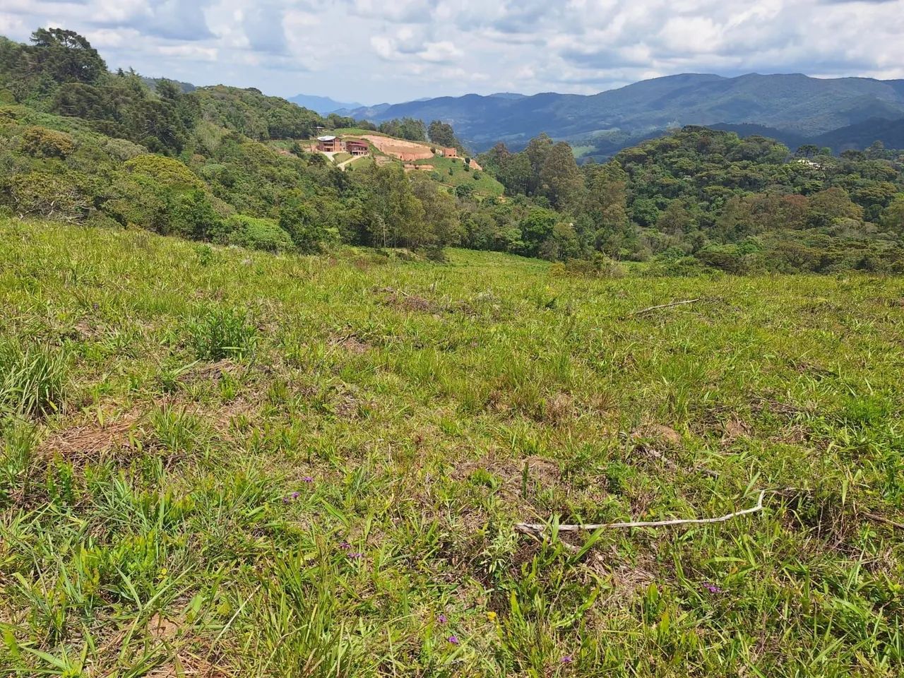 Terreno 40.000m², Delfim Moreira /MG