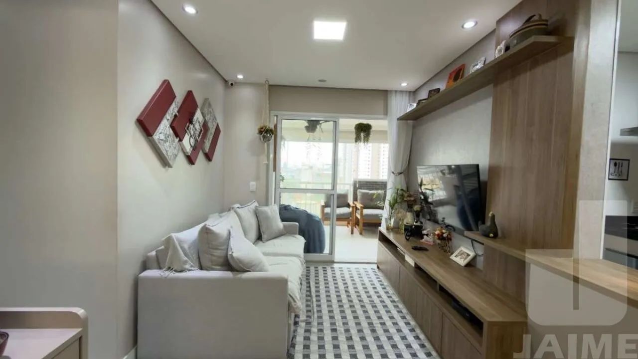 Apartamento reformado com 3 dormitórios, varanda e lazer completo - Foto 4