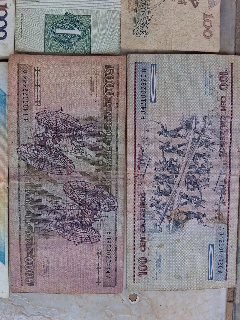 Notas antigas itens de colecionador  - Foto 3