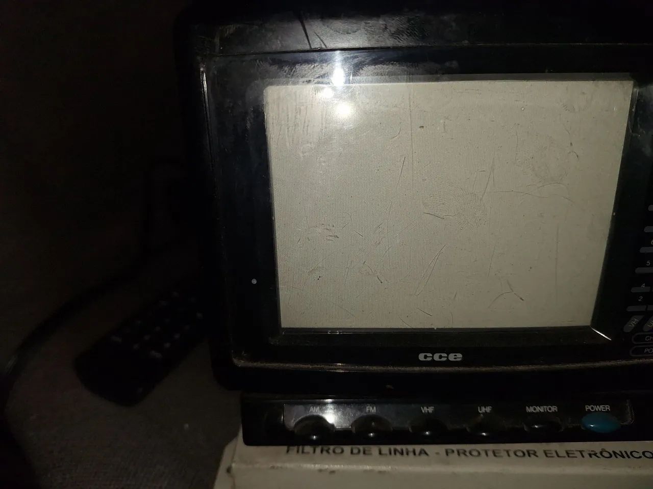 Mini tv cce com conversor digital  - Foto 2