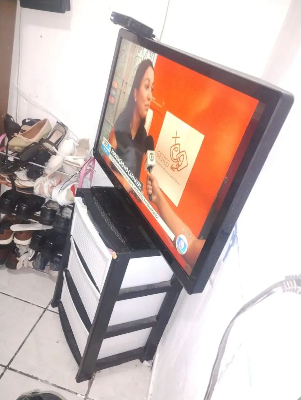 TV PHILIPS 42 POLEGADAS  - Foto 3