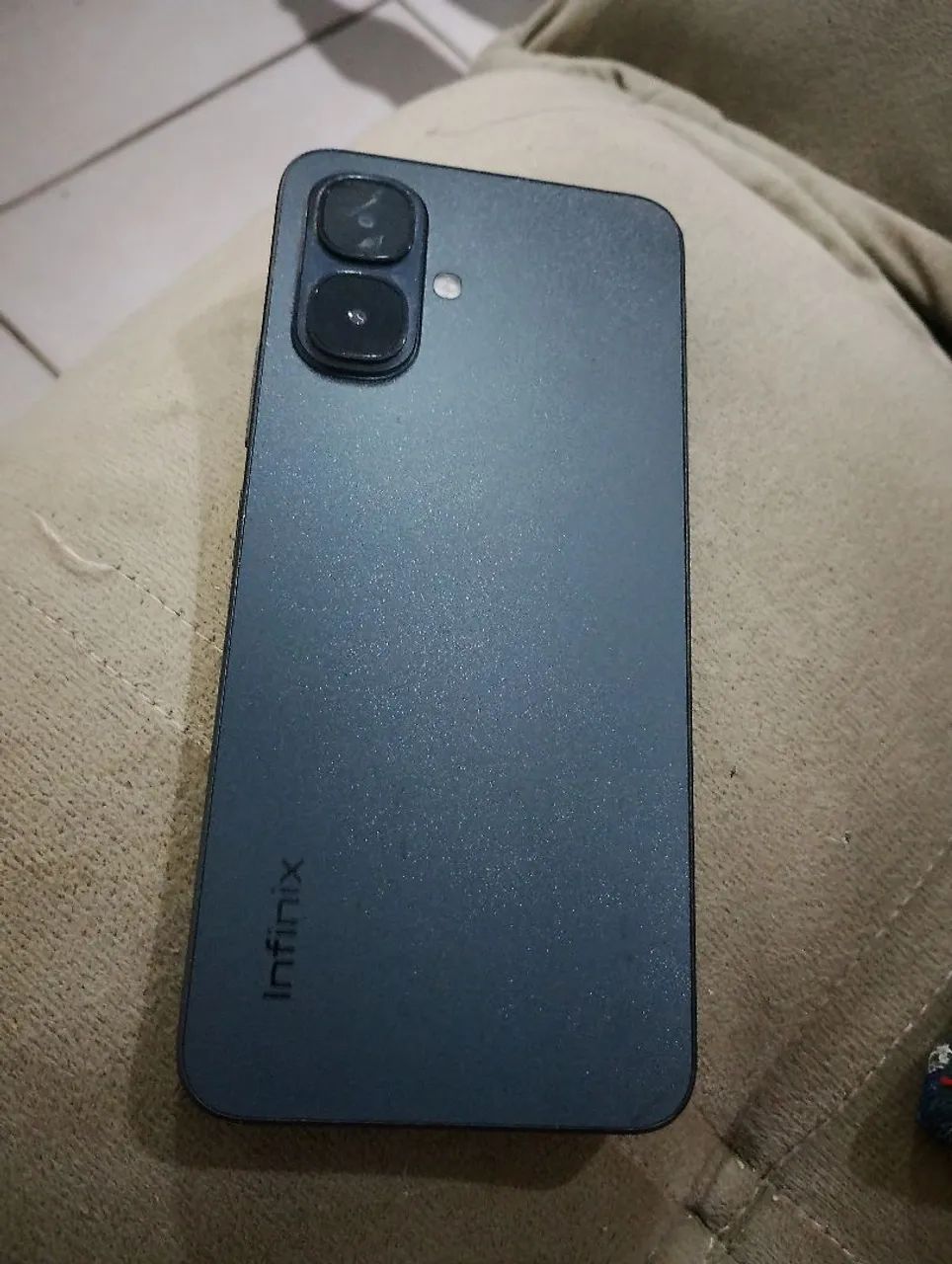 Cel Infinix 128 gb - Foto 2