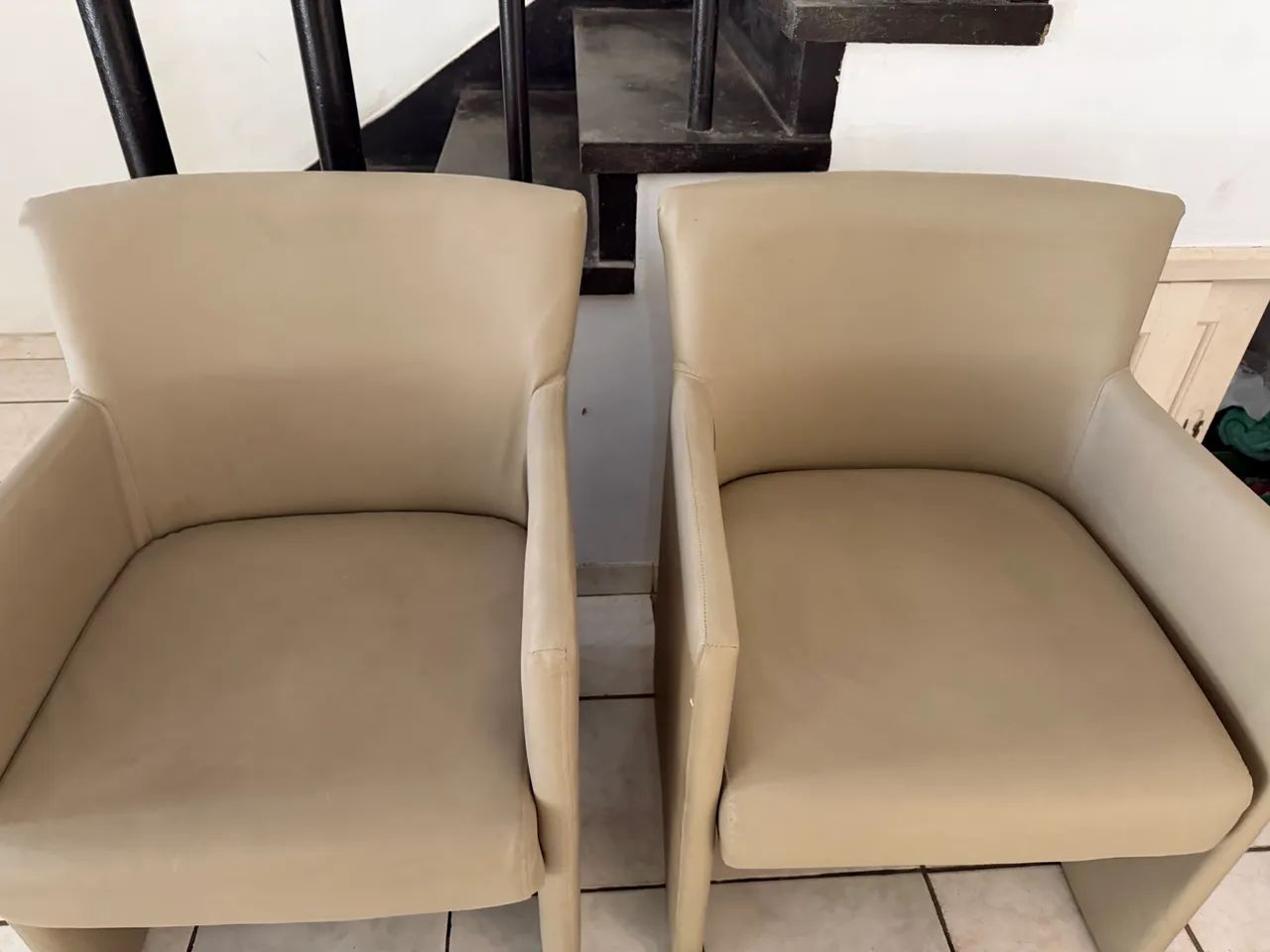 Sofá e 2 Poltronas  - Foto 3