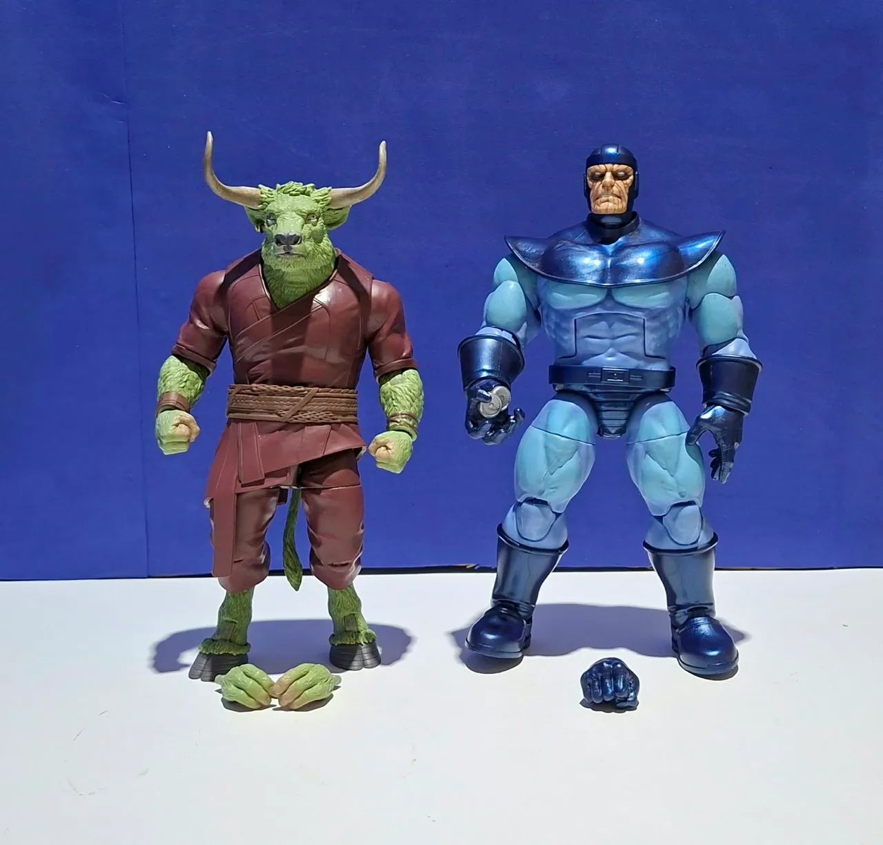 Marvel Legends Lote Baf Rintrah e Controlador