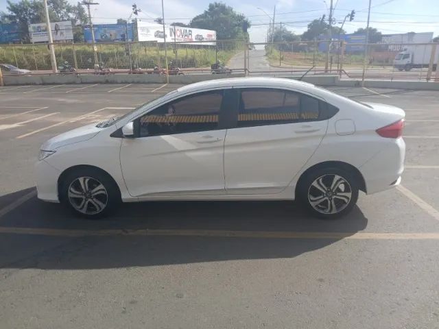 Honda City 1.5 LX 16V FLEX 4P AUTOMÁTICO 2017