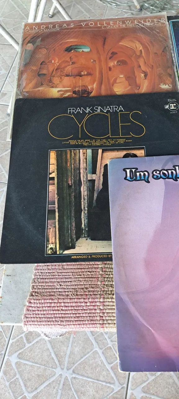 5 lps vinil diversos  perfeitos  50,00 cada. - Foto 2